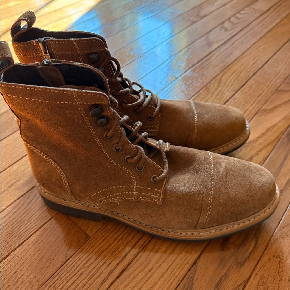 Frye Russell Men‎ Size 10.5  Tan Leather Suede Boots Lace Zip Up Stylish FR41606